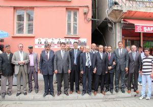 MHP adaylarını tanıttı